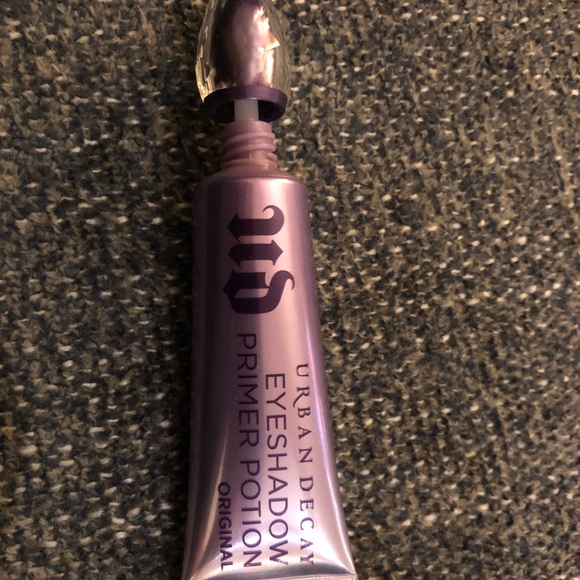 Urban Decay Eyeshadow Primer Potion - Picture 4 of 5